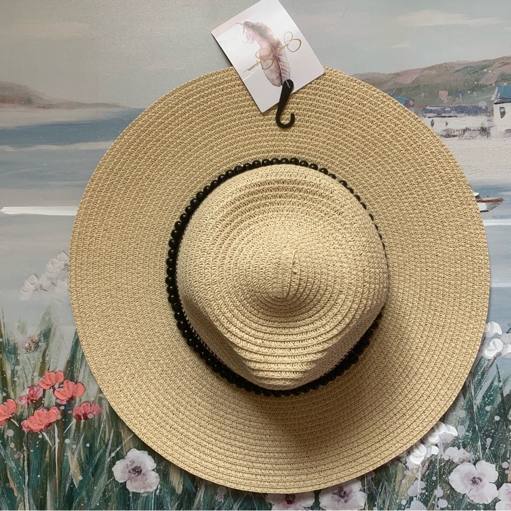 🏖️🌸Jessica Simpson Beachy Sun Hat With Beads🌸🏖️